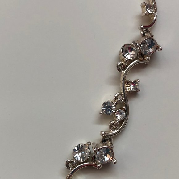 Silver tone metal with cubic zirconia necklace - Picture 5 of 9